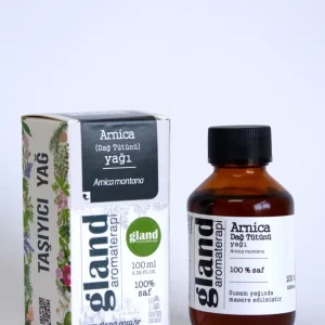 Amber şişede 100 ml Arnica montana dağ tütünü maserasyon yağı, Gland etiketi.